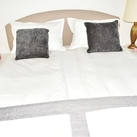 Olimpijska Kuca Poljice Apartment *