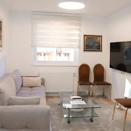 Olimpijska Kuca Poljice Jahorina